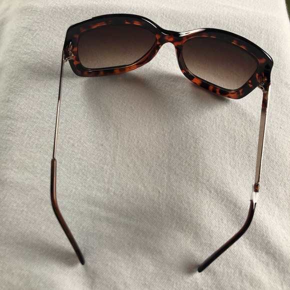 Brand New Torrid Sunglasses - Picture 2 of 6